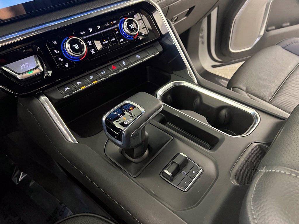 Used 2025 GMC Sierra 1500 Denali AWD/4WD image 34