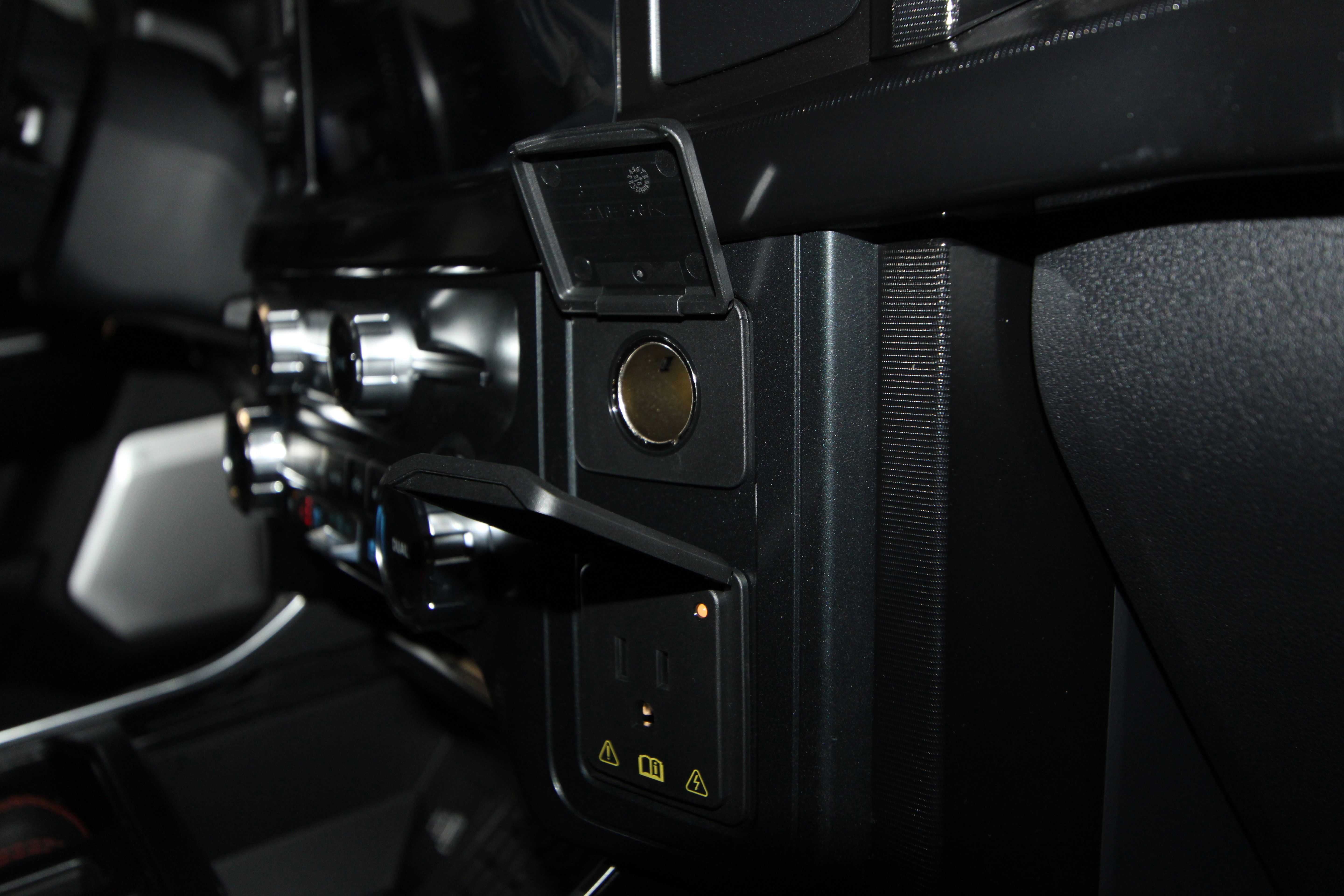 New 2026 Ford F150 Raptor w/ Equipment Group 803A Raptor R image 25