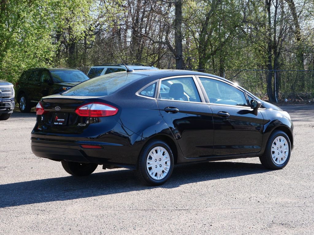 Used 2017 Ford Fiesta S FWD image 3