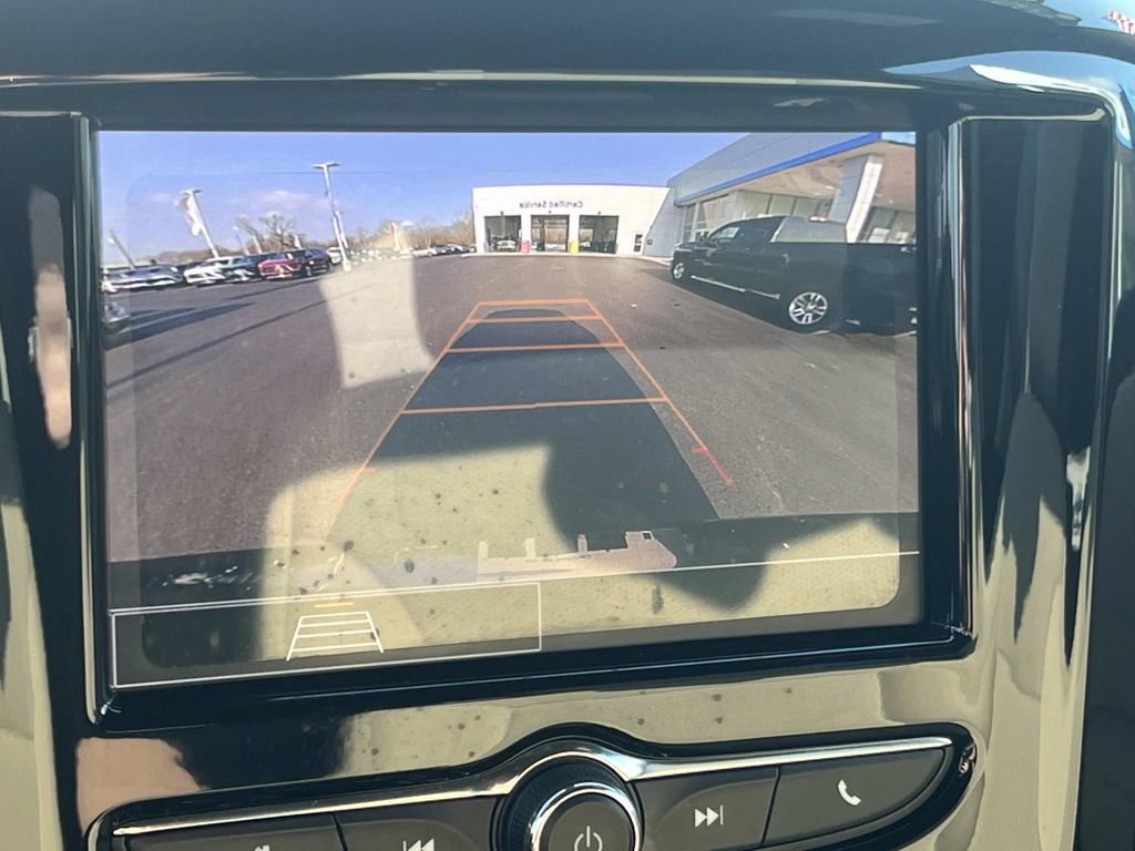 Certified 2023 Chevrolet Traverse LS image 21