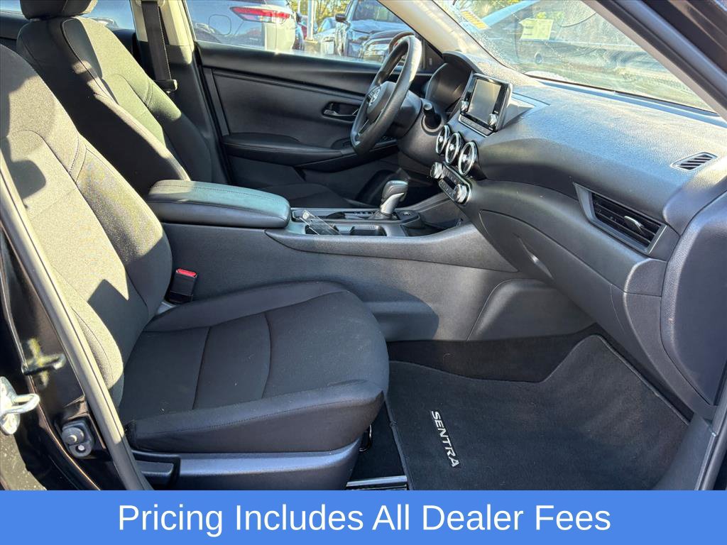 Used 2025 Nissan Sentra S FWD image 18