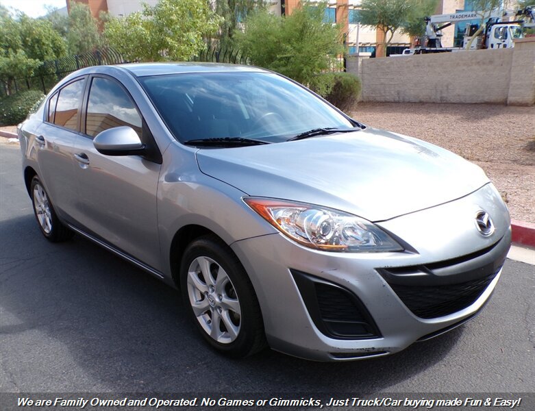 Used 2011 MAZDA MAZDA3 i Touring FWD image 1