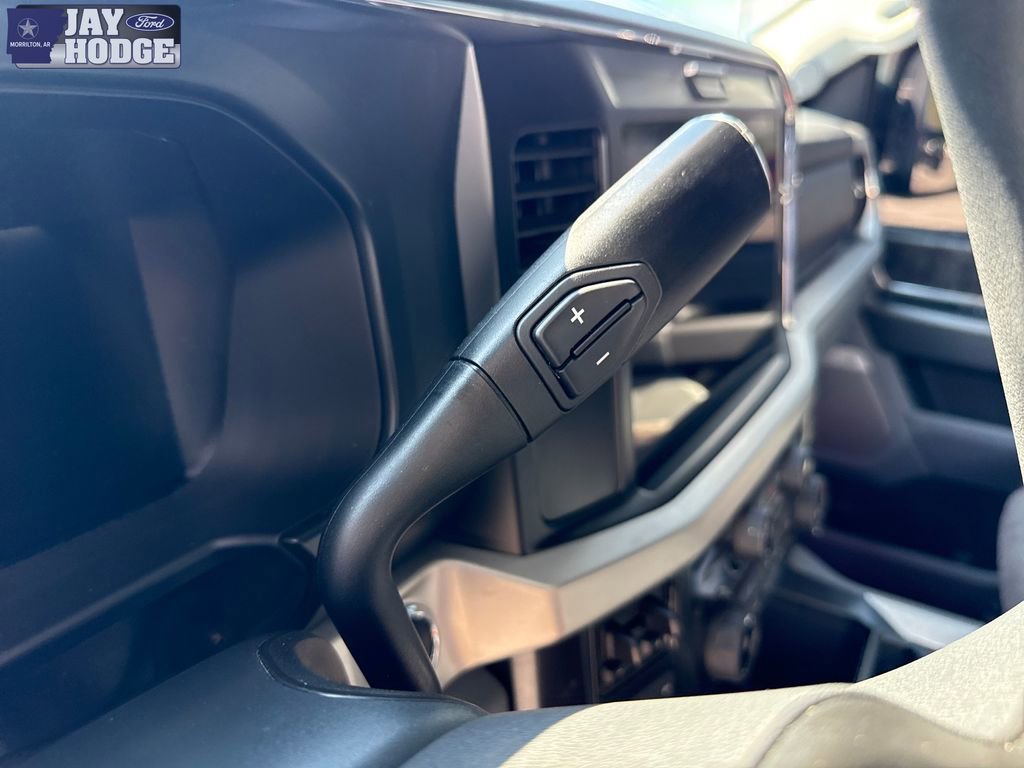 Used 2025 Ford F250 XLT w/ Black Appearance Package image 33