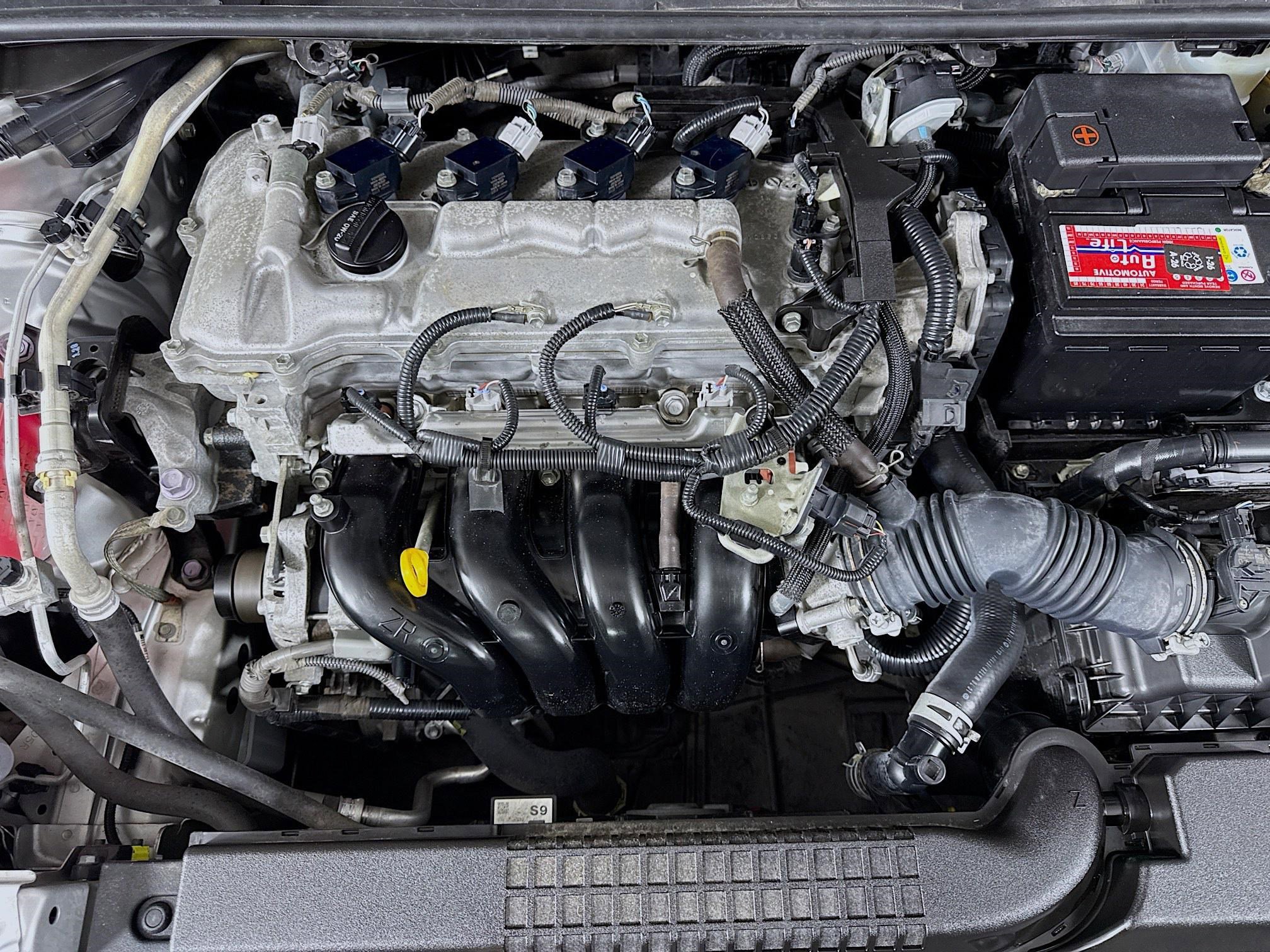 Used 2020 Toyota Corolla LE image 38