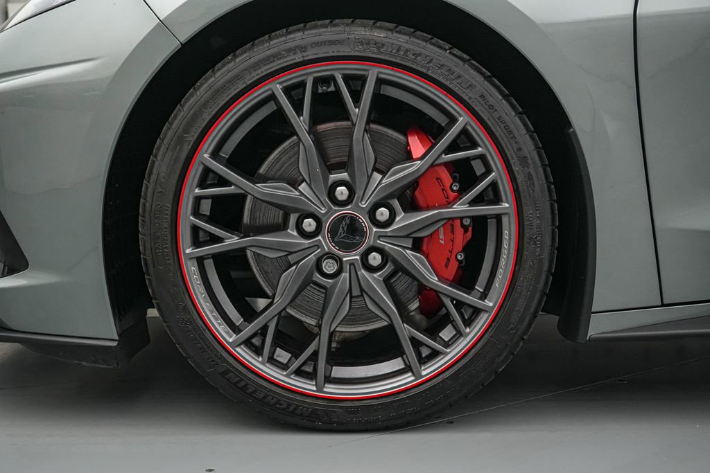 Used 2022 Chevrolet Corvette Stingray Premium Conv w/ Z51 Performance Package RWD image 12