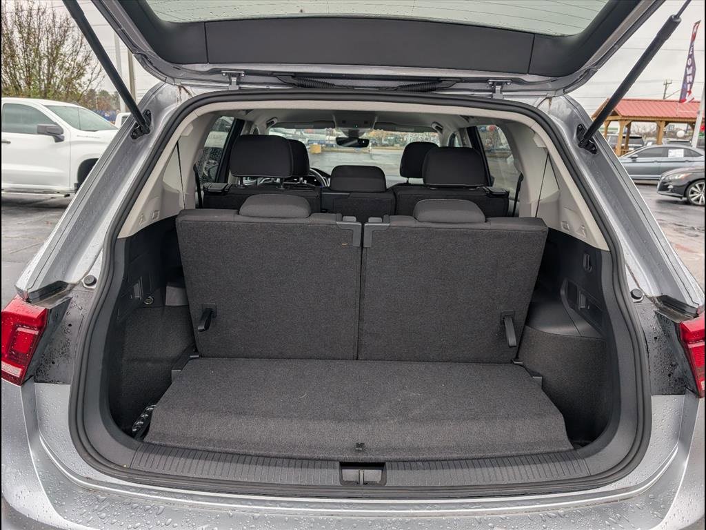 Used 2024 Volkswagen Tiguan S image 23
