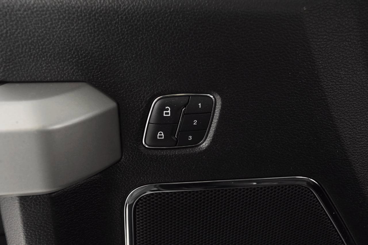 Used 2016 Ford F150 Lariat w/ Equipment Group 501A Mid image 30