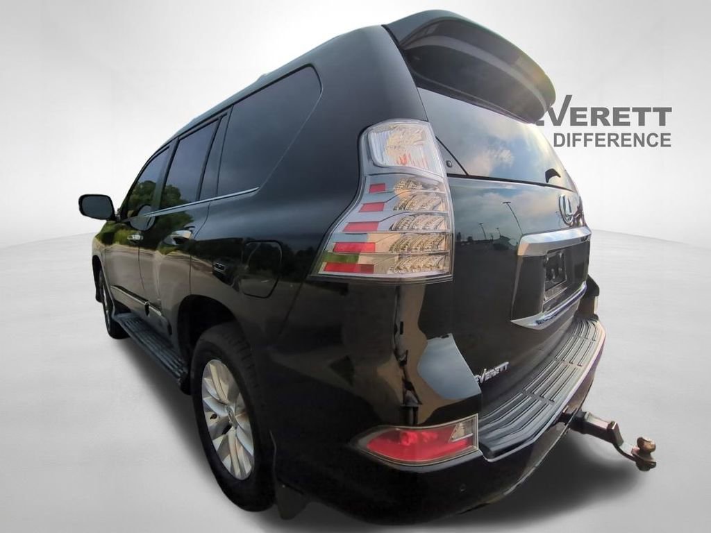 Used 2017 Lexus GX 460 AWD/4WD image 5