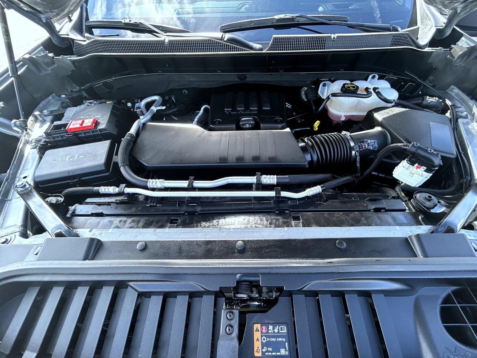 Certified 2024 Chevrolet Silverado 1500 Custom w/ Dark Appearance Package AWD/4WD image 25