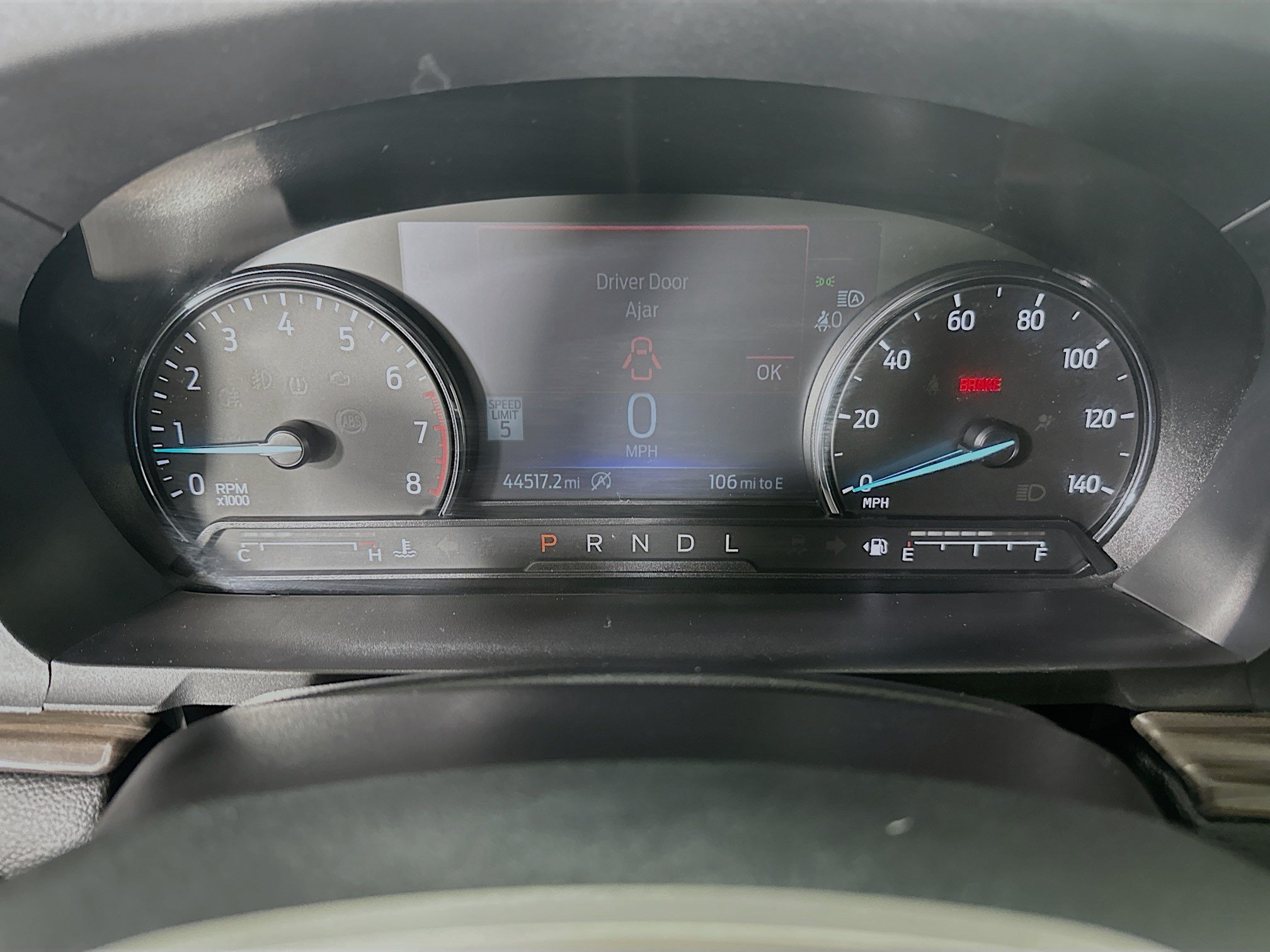 Used 2024 Ford Explorer Limited AWD/4WD image 19