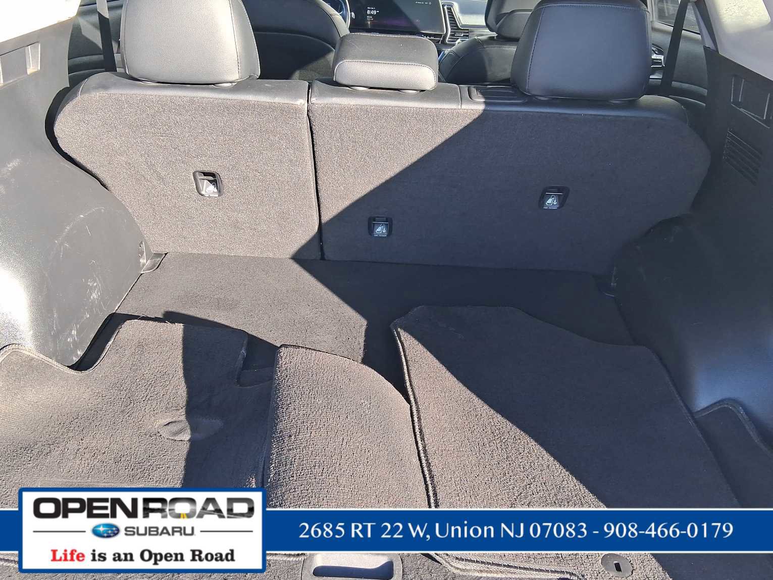 Used 2023 Kia Sportage EX image 9