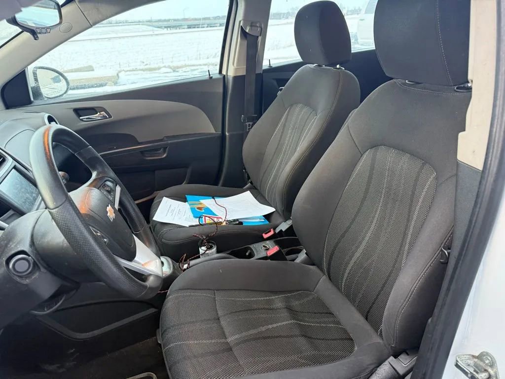 Used 2017 Chevrolet Sonic LT image 13