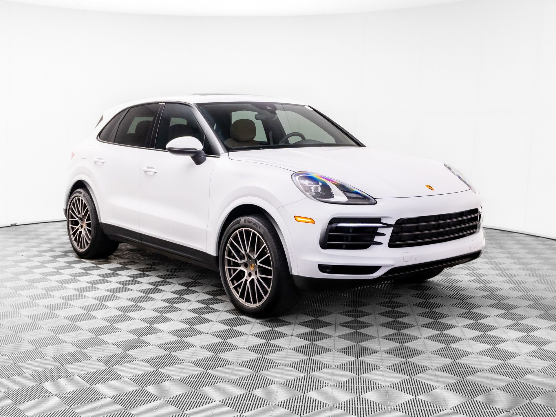 Certified 2022 Porsche Cayenne S Platinum image 6