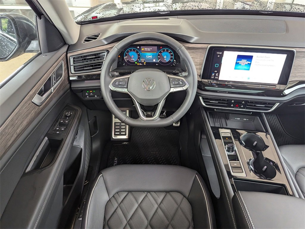 New 2025 Volkswagen Atlas SEL Premium R-Line image 14