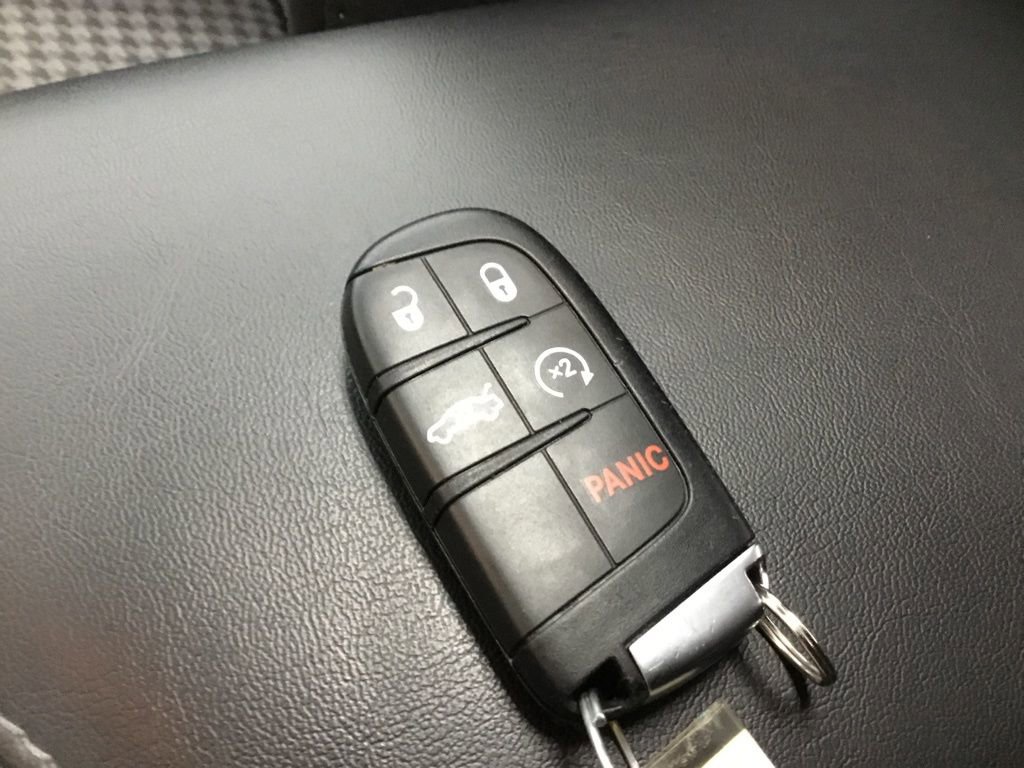 Used 2023 Dodge Challenger R/T w/ Blacktop Package image 11