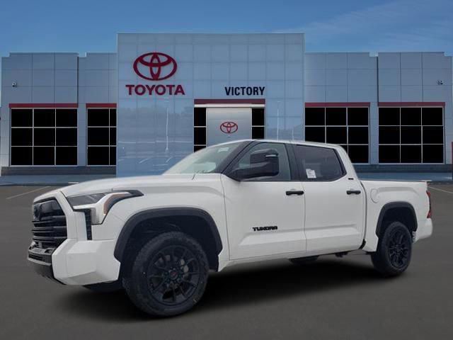 New 2026 Toyota Tundra SR5 w/ SR5 Convenience Package AWD/4WD image 1