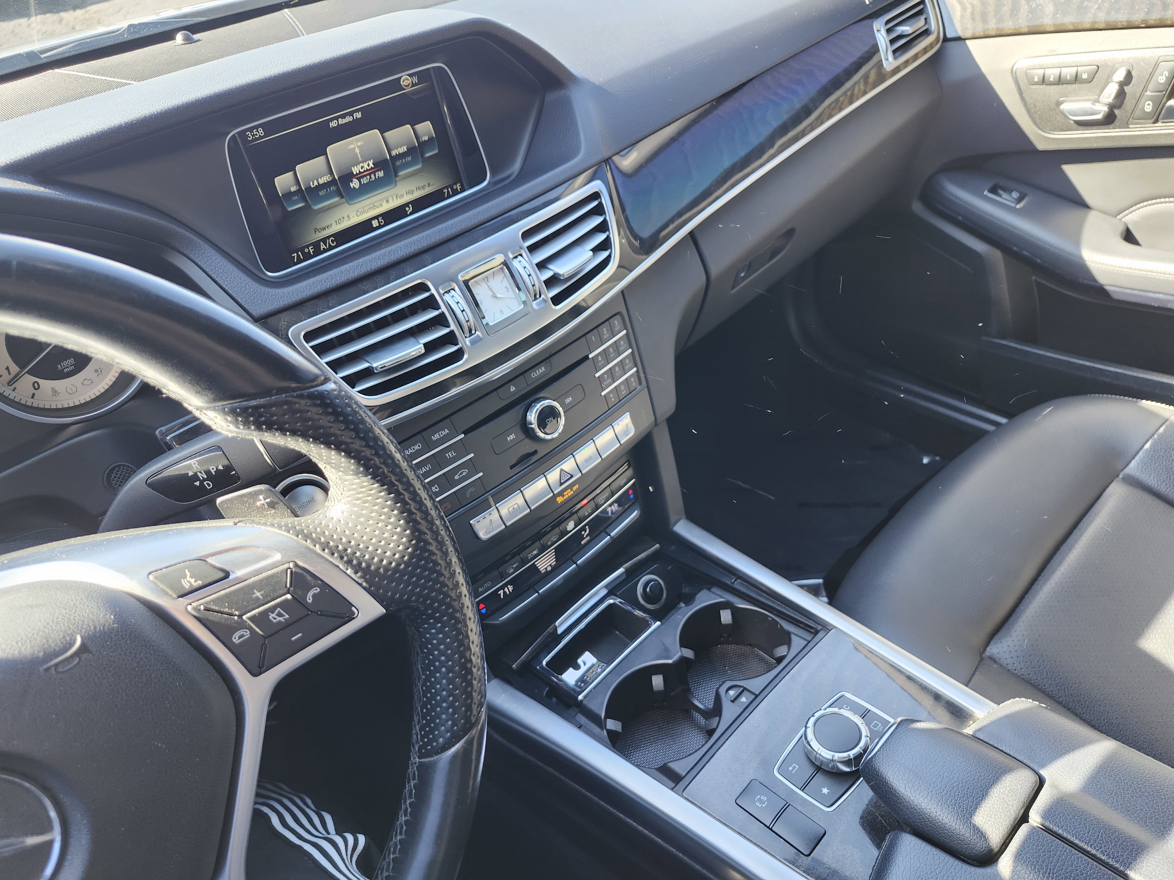 Used 2016 Mercedes-Benz E 350 Sedan image 30