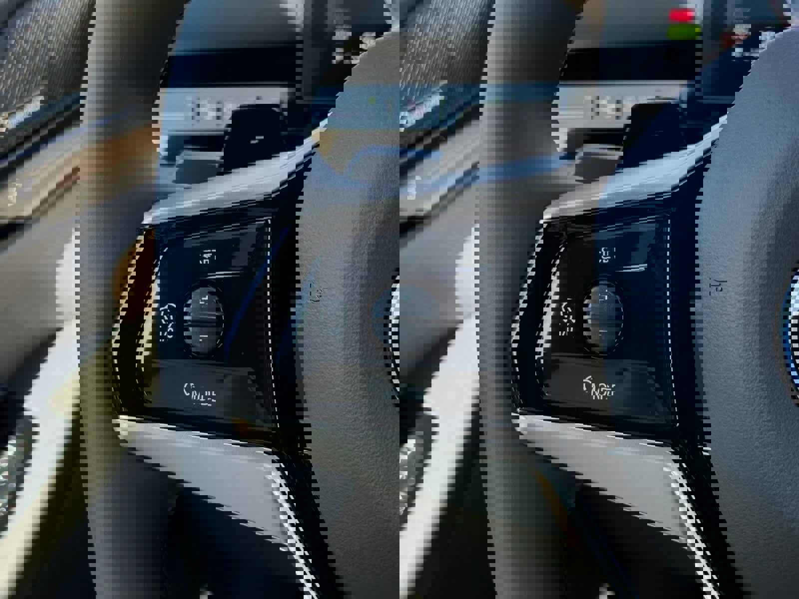 New 2026 BMW 530i xDrive w/ Executive Package image 19