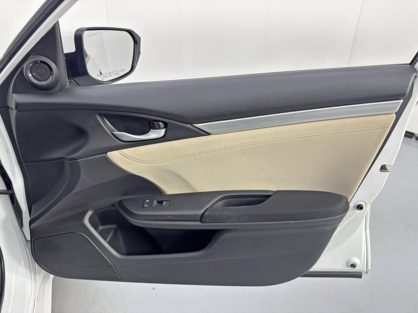 Used 2020 Honda Civic EX image 39