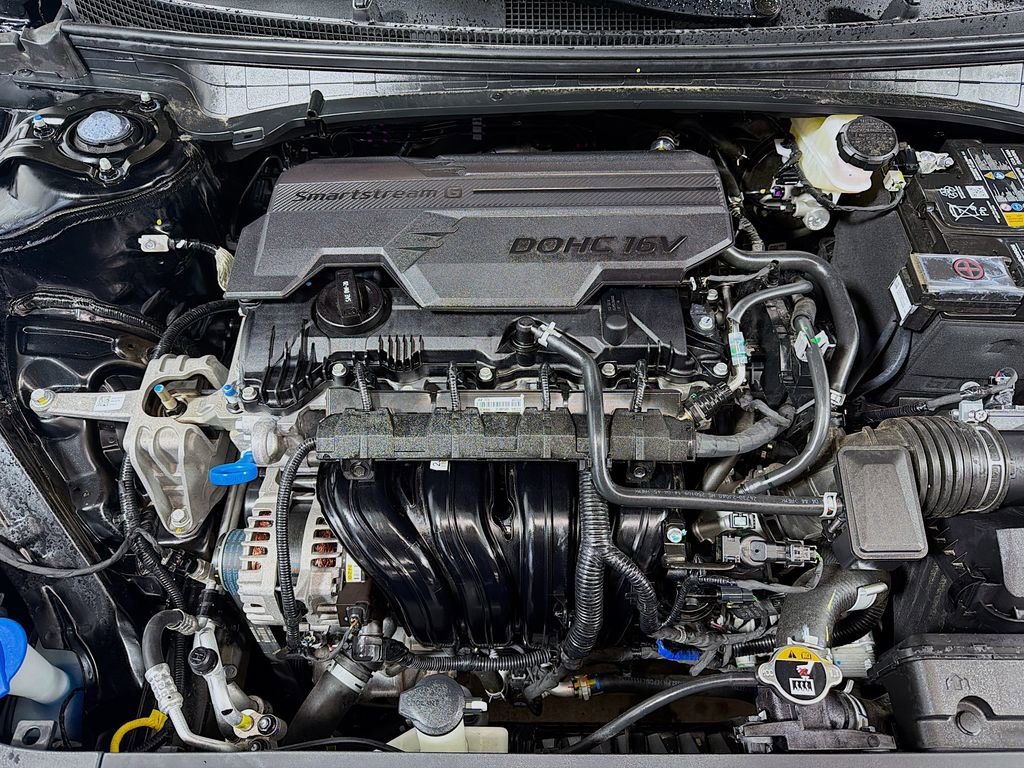 Used 2025 Kia K4 LXS image 28