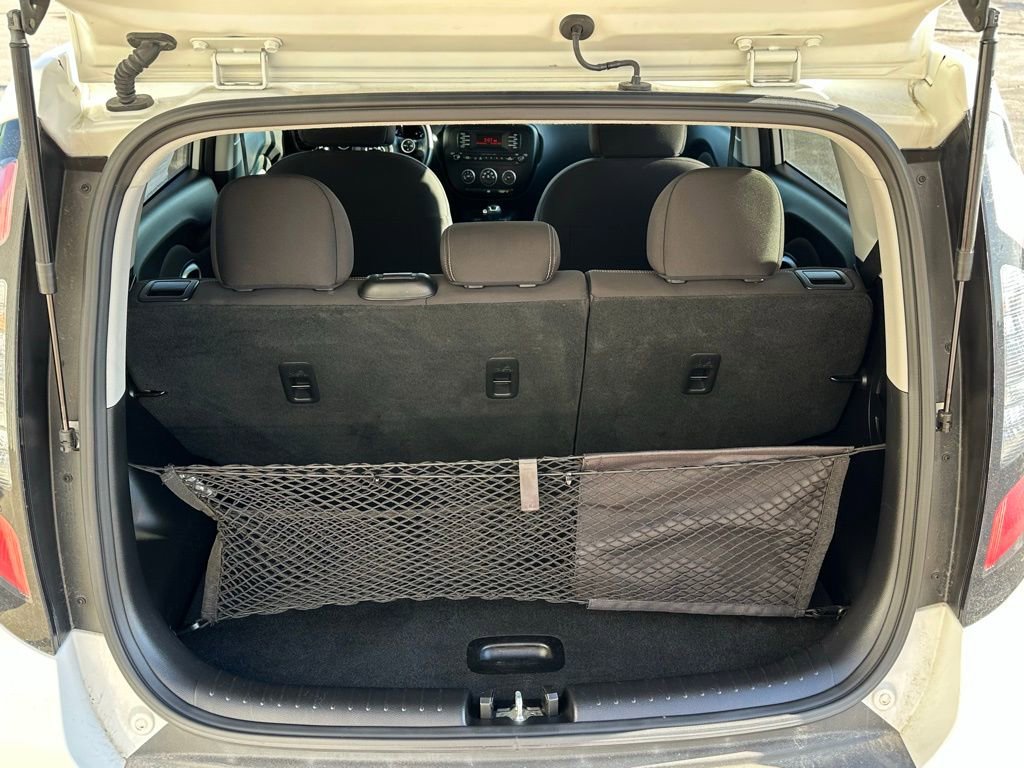Used 2016 Kia Soul image 16