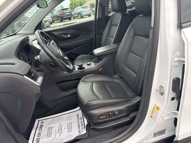 Used 2023 GMC Terrain SLT w/ LPO, Floor Liner Package FWD image 30