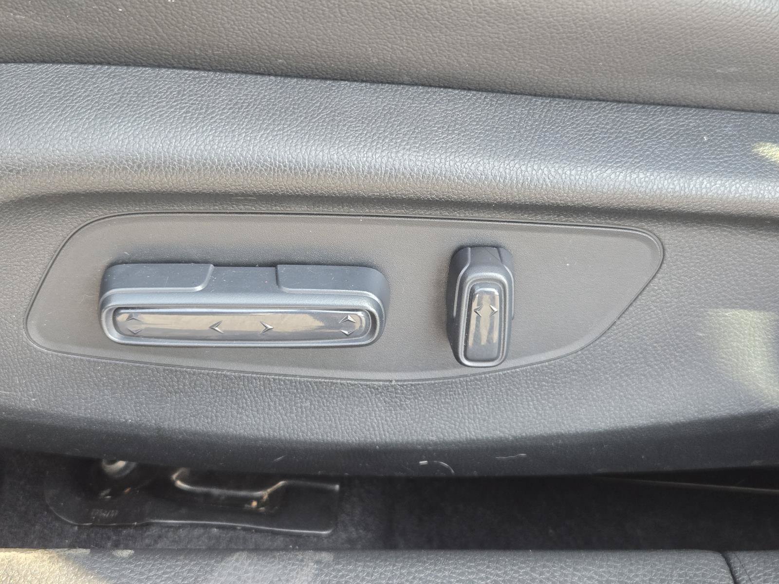 Used 2025 Honda Civic Sport Touring image 25