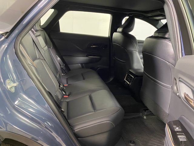 Certified 2025 Toyota Crown Signia w/ Advanced Technology Package image 9