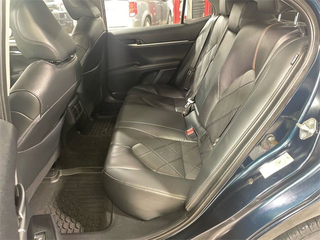 Used 2019 Toyota Camry XLE image 22