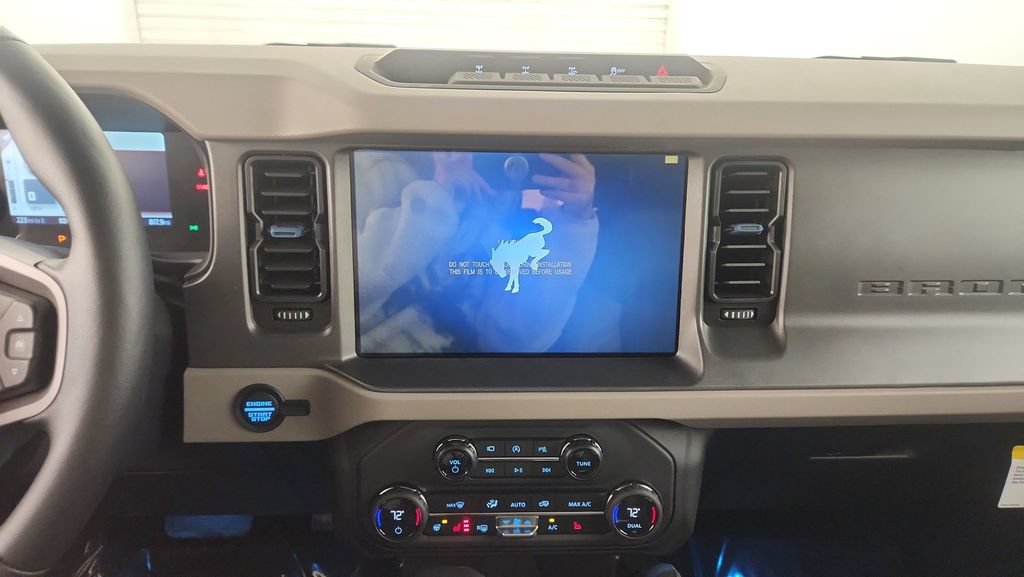 New 2024 Ford Bronco Wildtrak AWD/4WD image 14