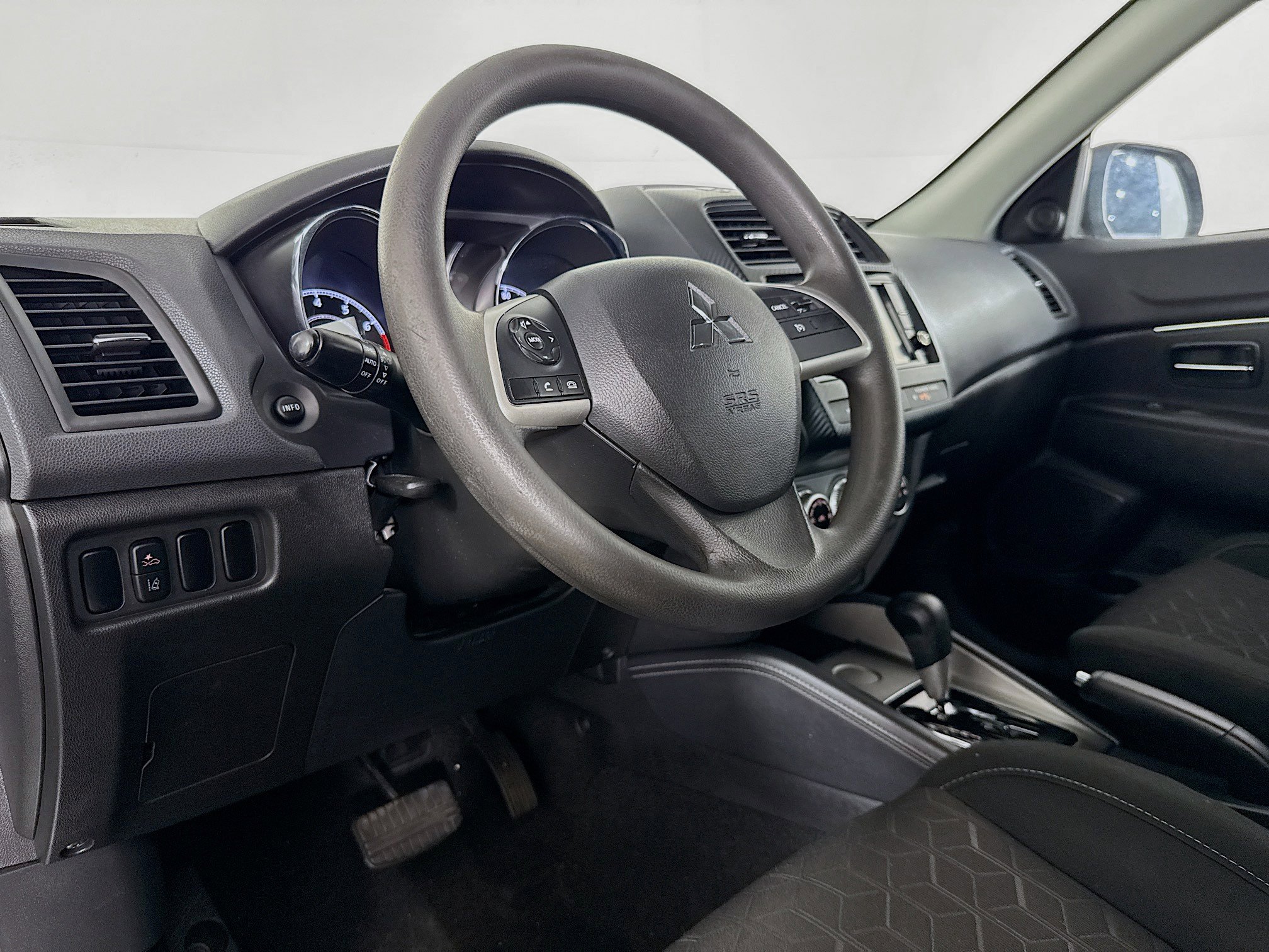 Used 2021 Mitsubishi Outlander Sport ES image 21