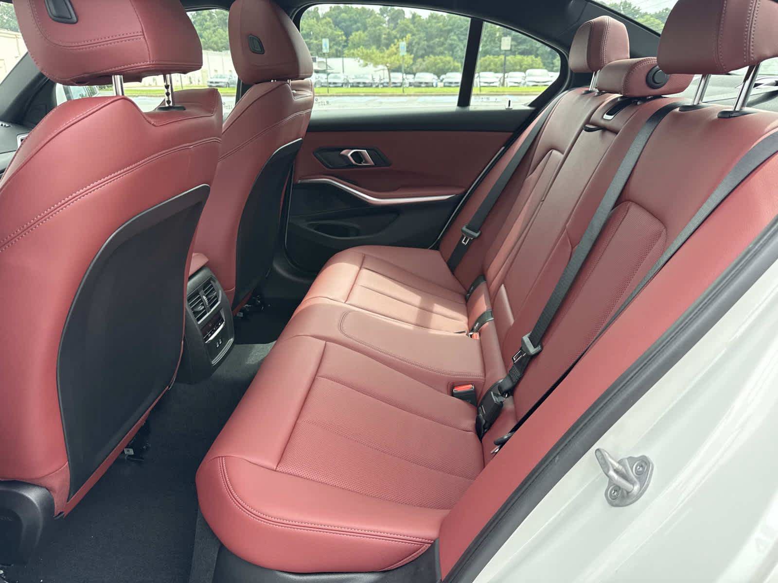 New 2026 BMW 330i xDrive Sedan w/ Premium Package AWD/4WD image 15