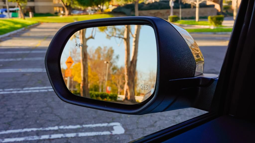 New 2026 GMC Acadia AT4 w/ Super Cruise Package image 17