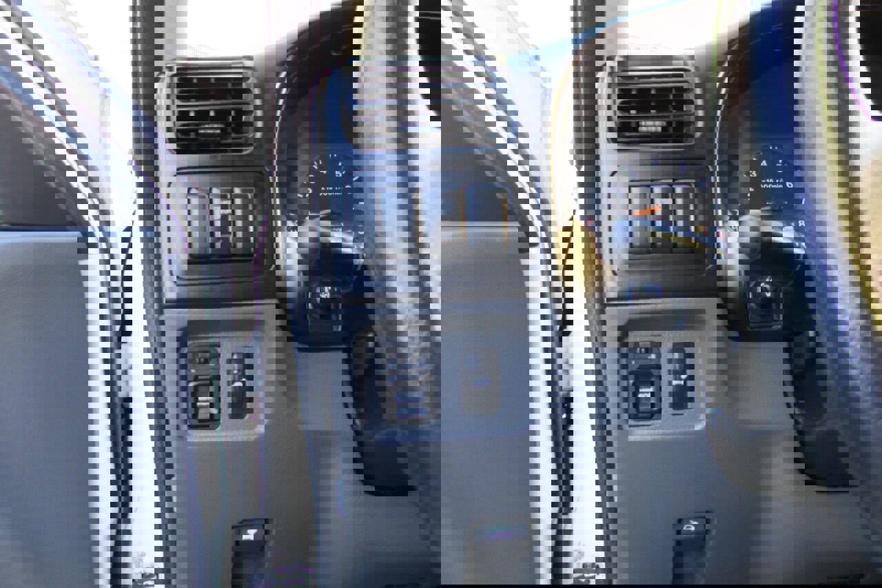 Used 1999 Isuzu Rodeo LS image 44