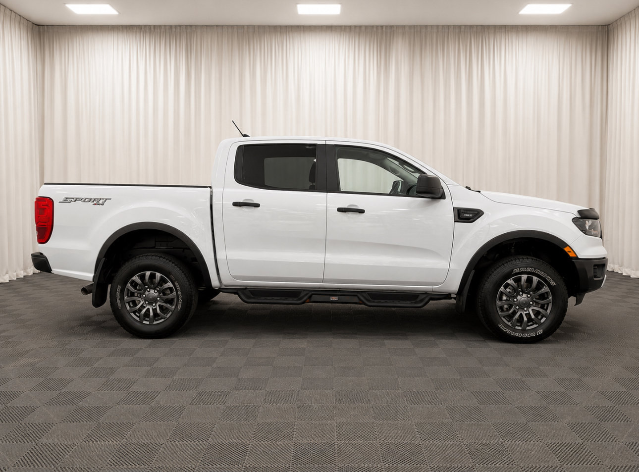 Used 2021 Ford Ranger XLT w/ Equipment Group 301A Mid AWD/4WD image 2