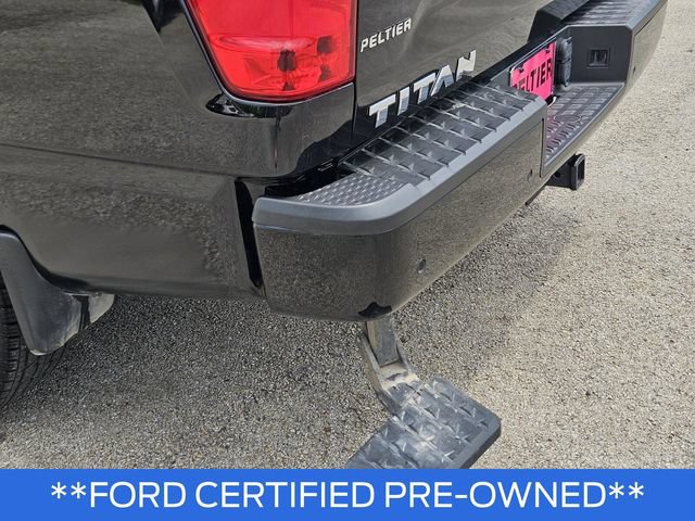 Used 2024 Nissan Titan SV w/ SV Convenience Package RWD image 9