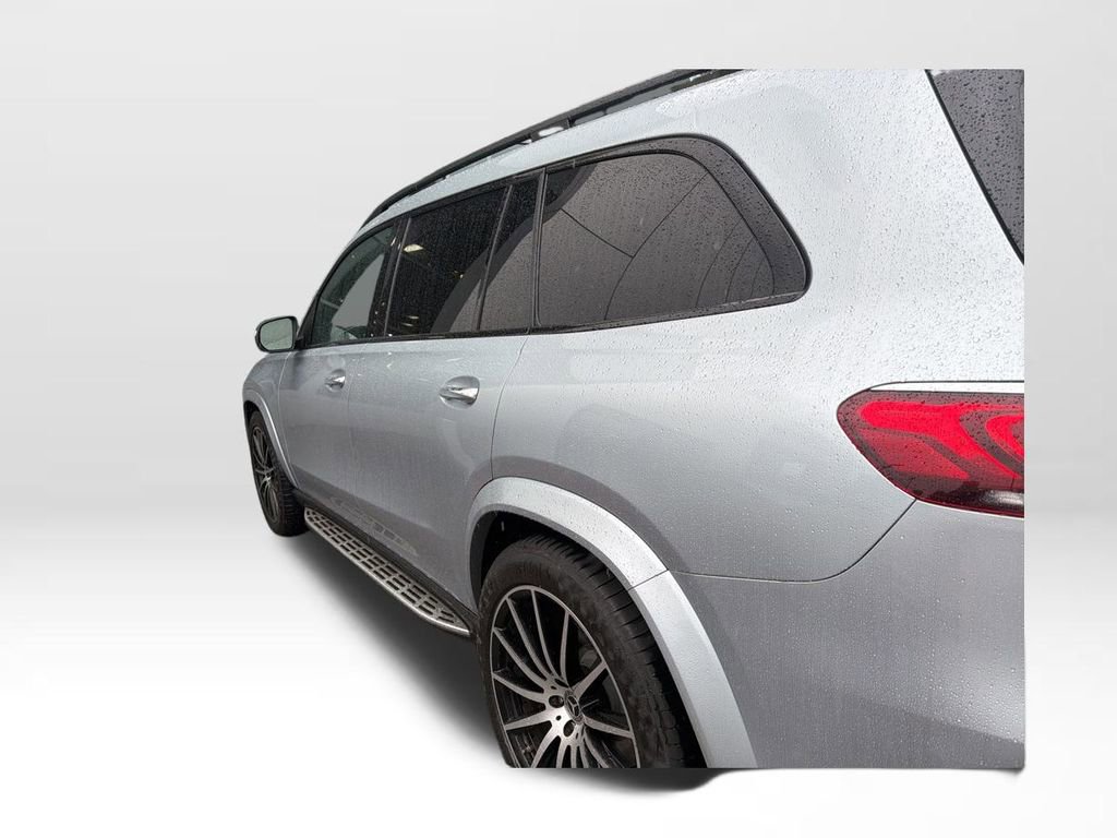 Used 2022 Mercedes-Benz GLS 450 4MATIC image 7