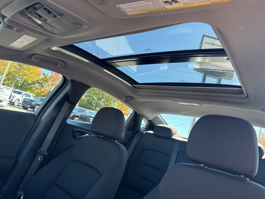 Used 2024 Chevrolet Malibu LT image 12