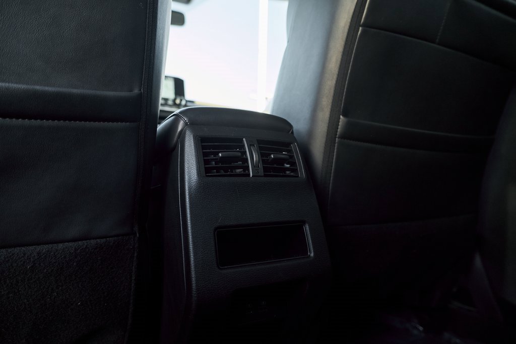 Used 2024 Mitsubishi Outlander SE image 26