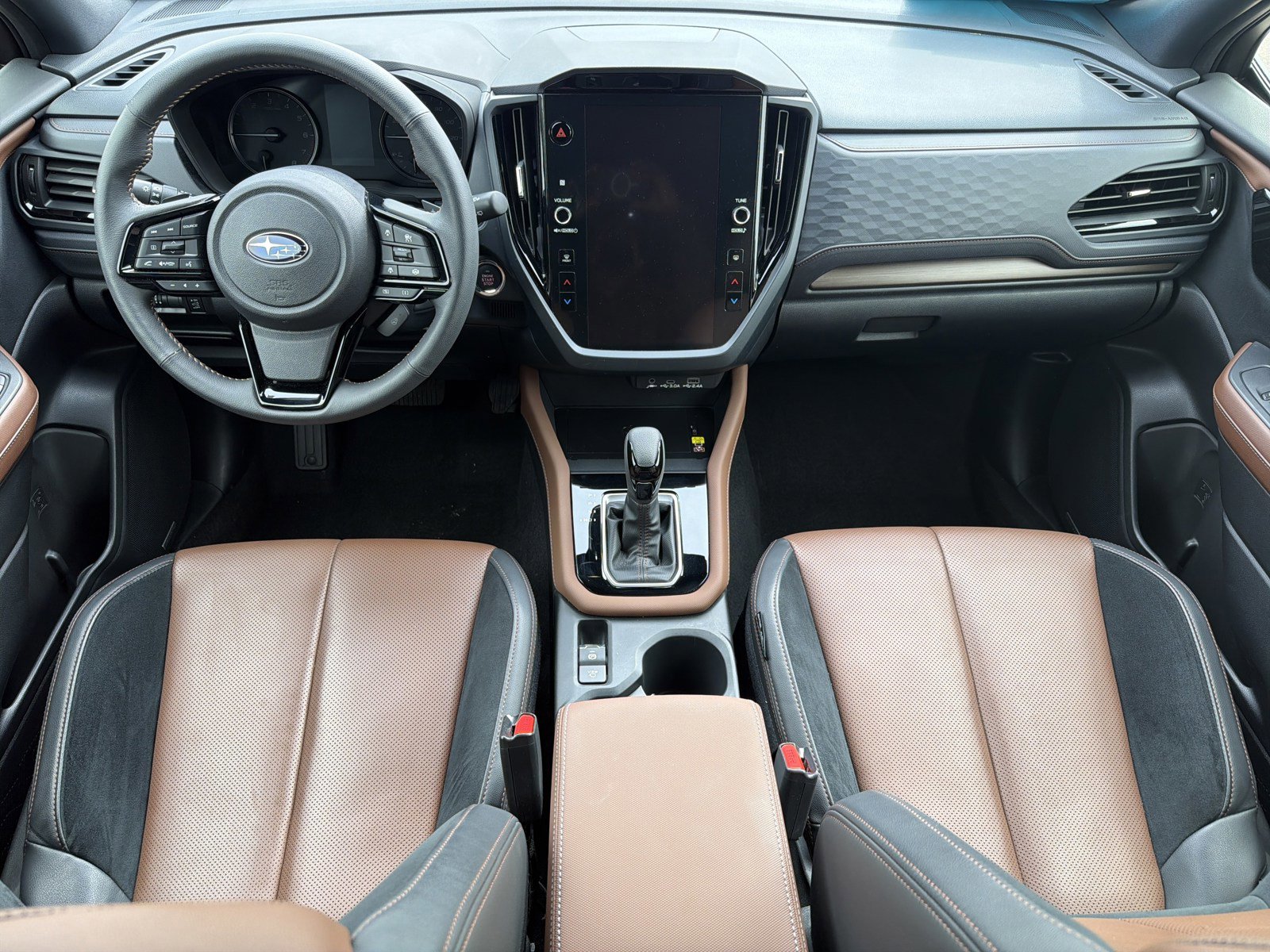 Certified 2025 Subaru Forester Touring w/ Popular Package - Touring AWD/4WD image 9