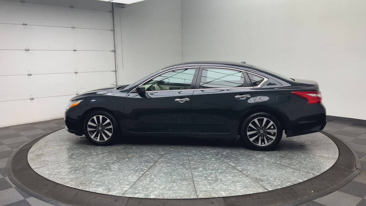 Used 2017 Nissan Altima 2.5 SV image 30