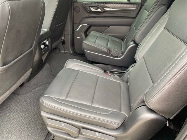 Used 2022 GMC Yukon XL Denali AWD/4WD image 33