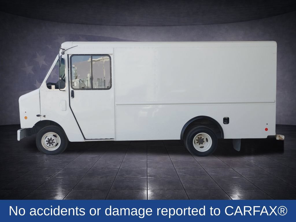 Used 2017 Ford E-350 and Econoline 350 Super Duty w/ A/C Prep Package RWD image 2
