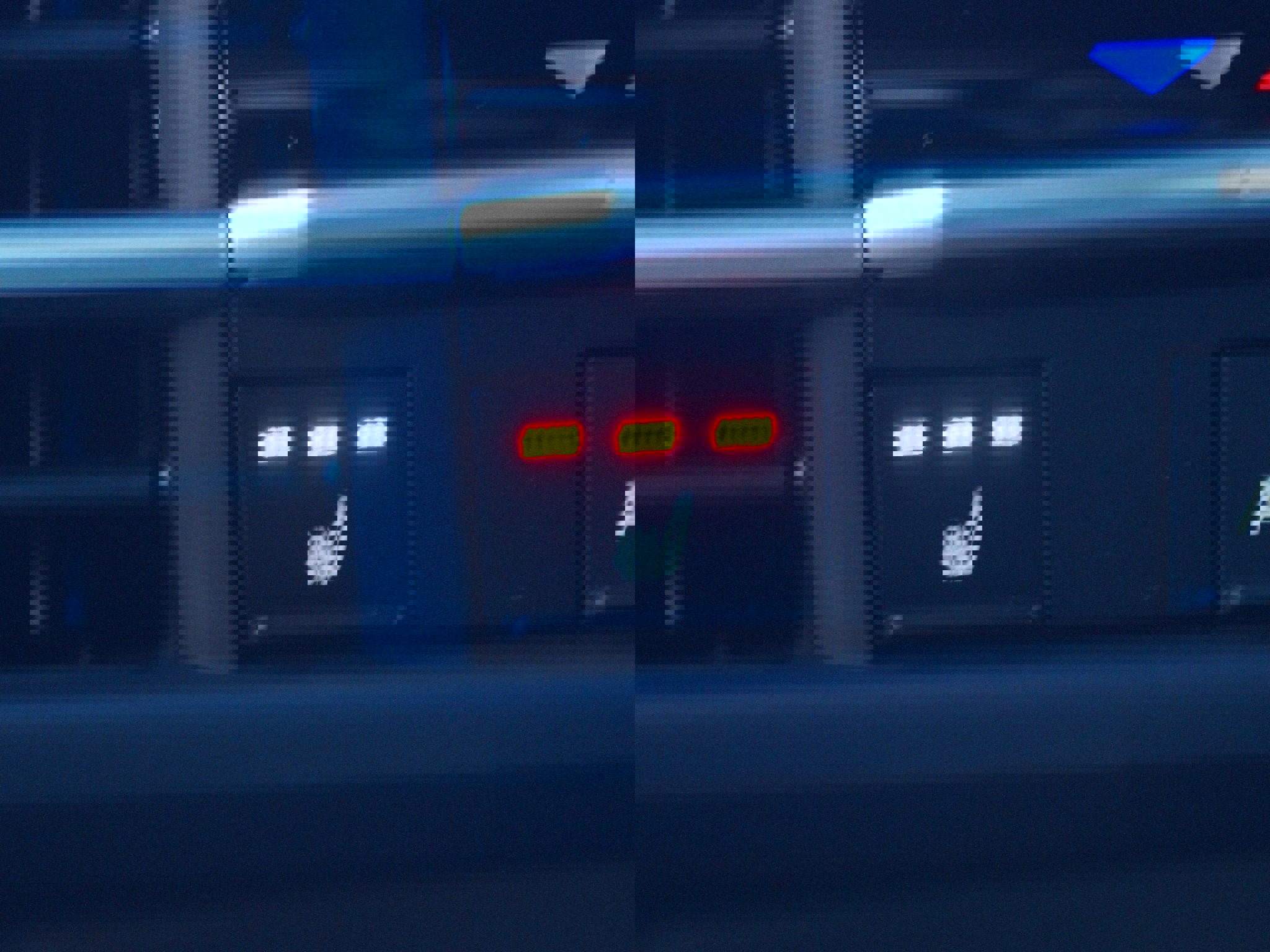 Used 2026 Toyota Sienna XSE image 17