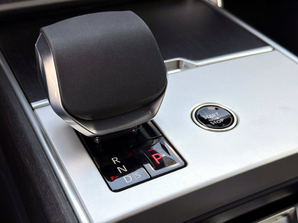 New 2026 Land Rover Range Rover SE AWD/4WD image 28