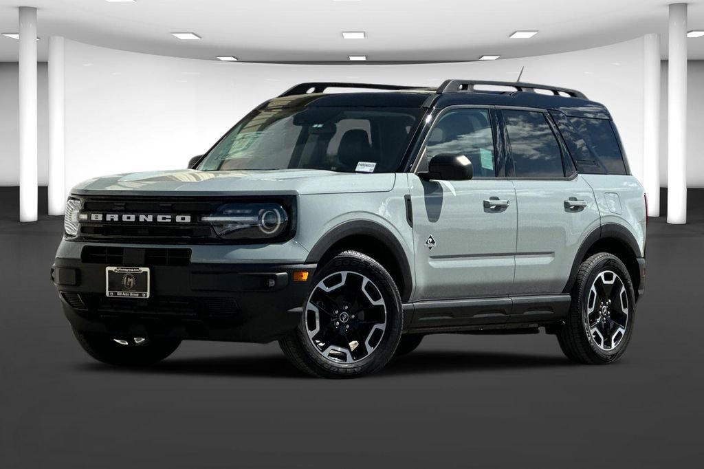 Used 2022 Ford Bronco Sport Outer Banks w/ Tech Package AWD/4WD video 2