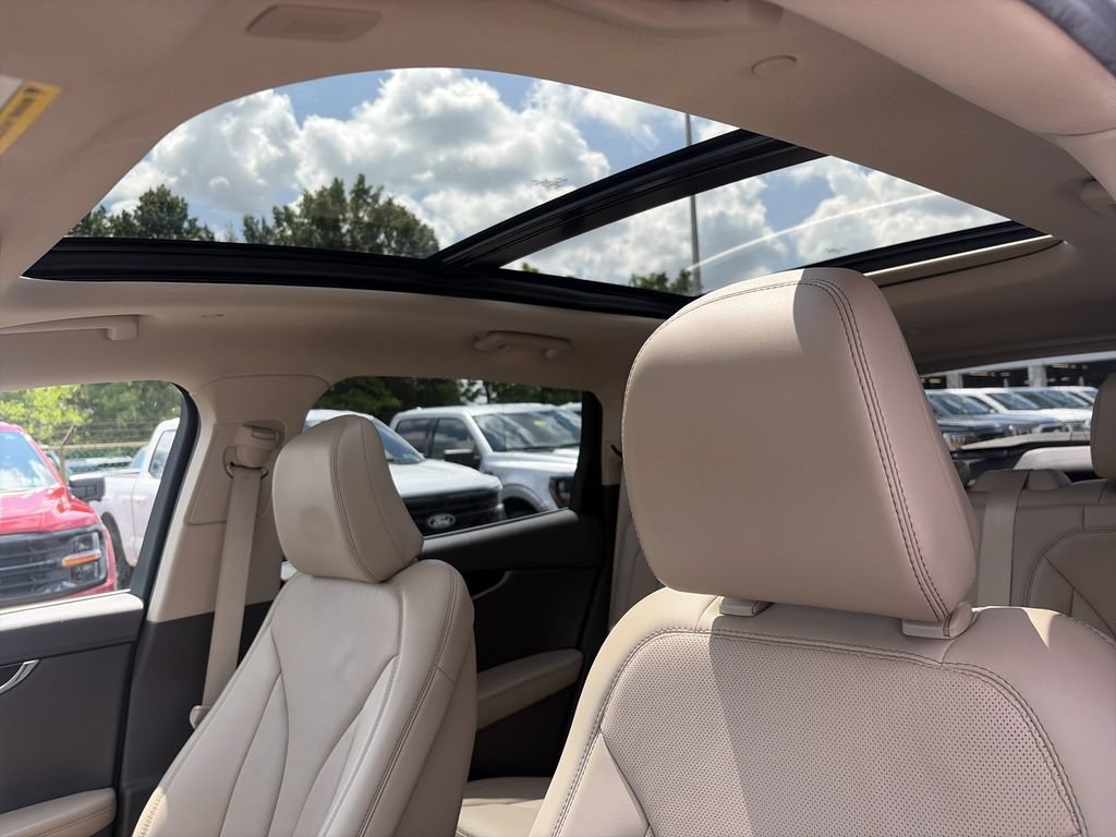 Certified 2023 Lincoln Nautilus Reserve AWD/4WD image 30
