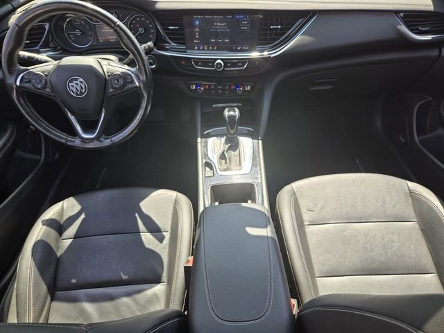 Used 2019 Buick Regal Essence w/ Driver Confidence Package I image 14