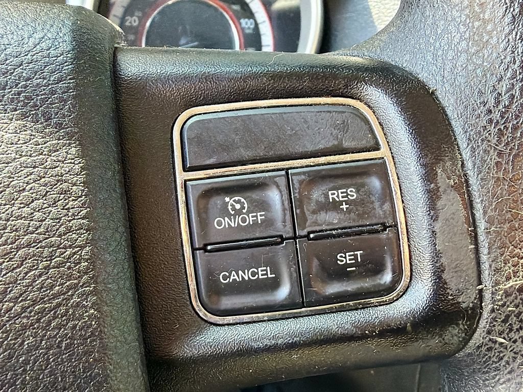 Used 2015 Dodge Journey American Value Package w/ Flexible Seating Group FWD image 39