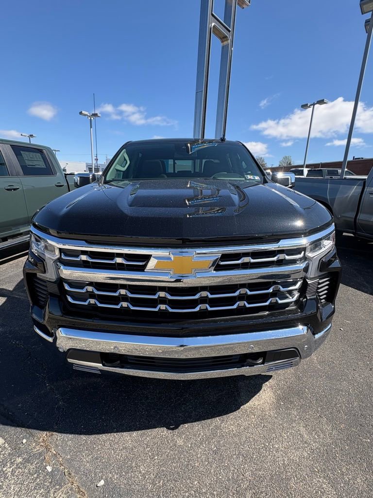 New 2026 Chevrolet Silverado 1500 LTZ image 2
